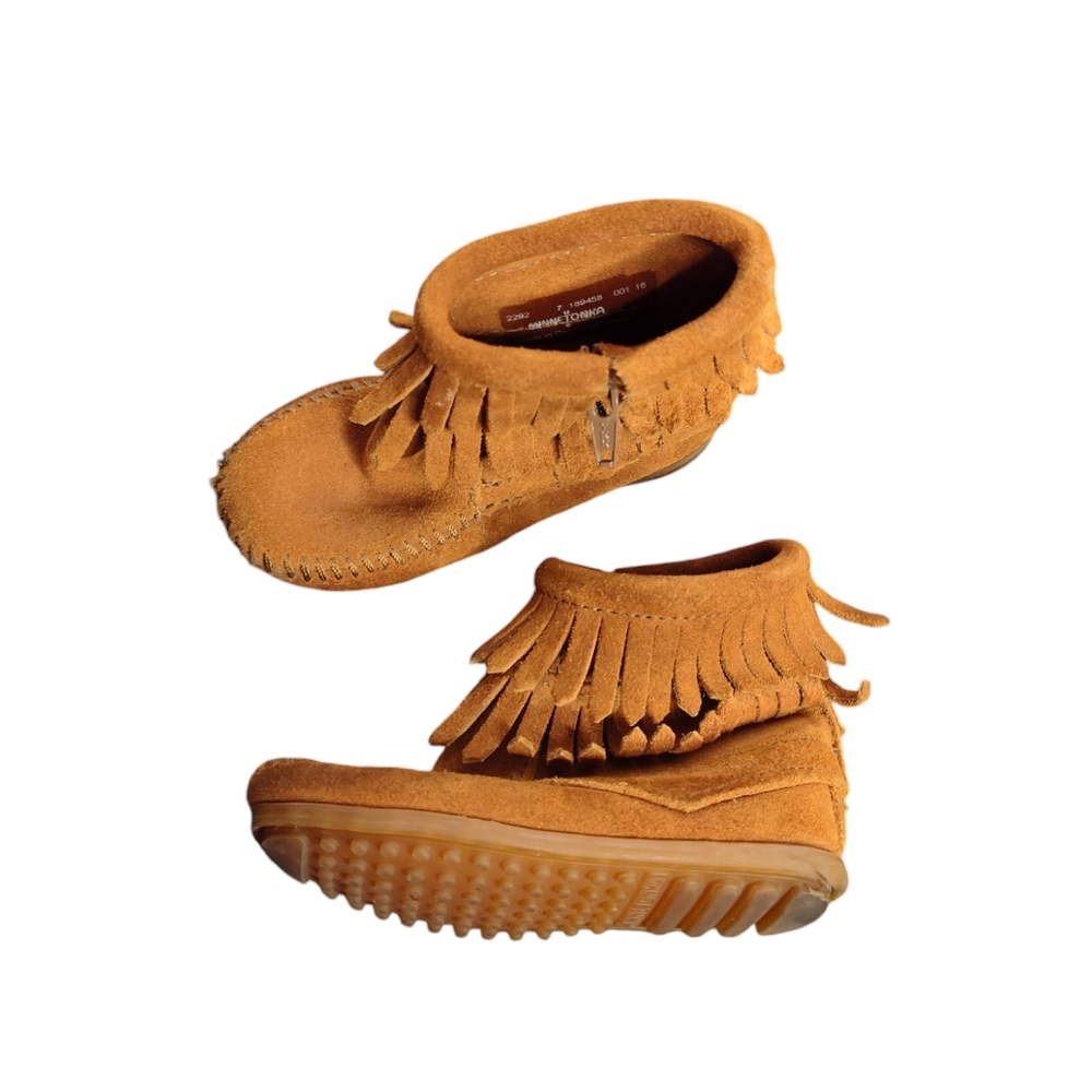 Minnetonka Fringe Toddler Girls Boots Bohemian size 7